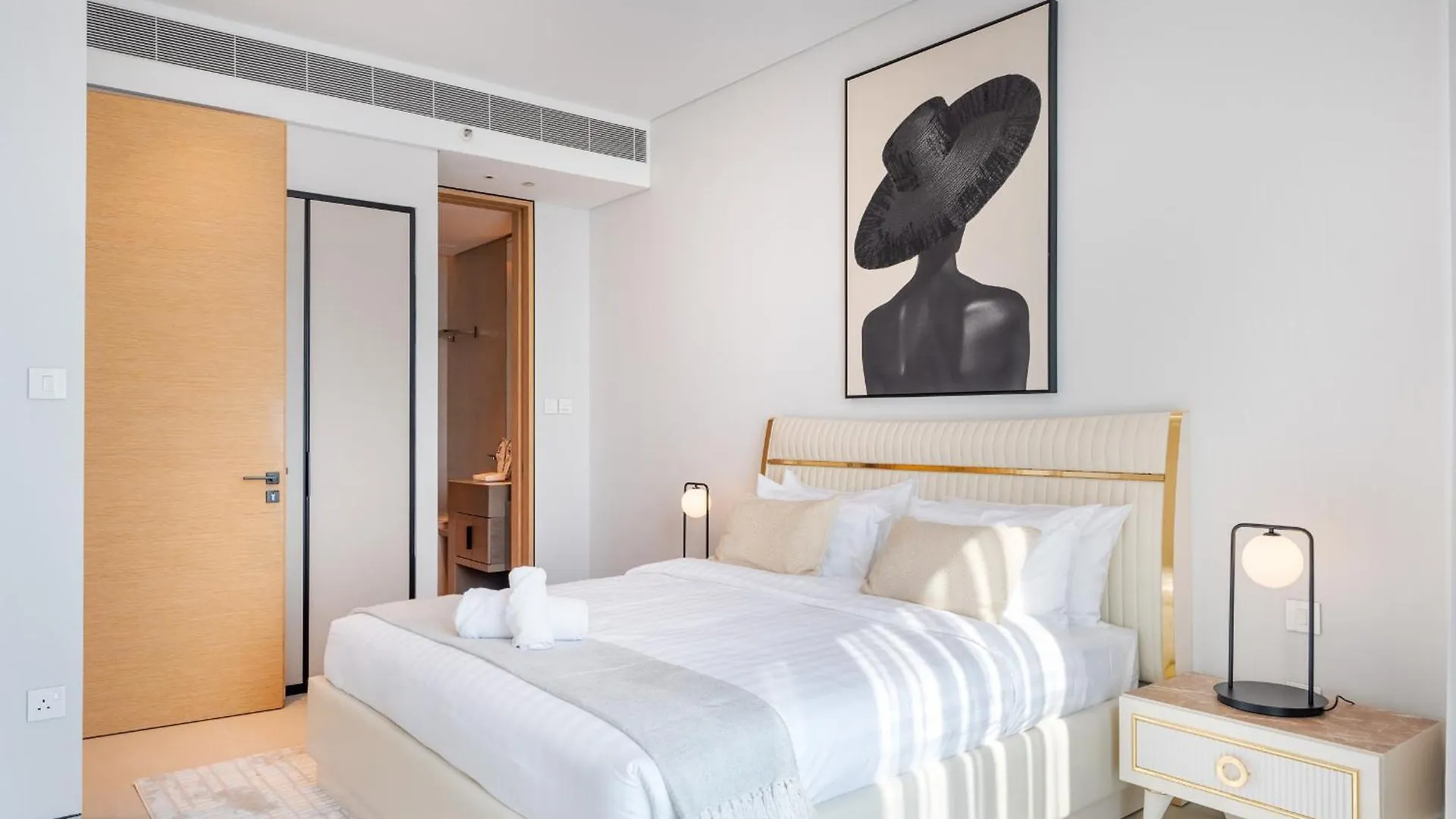 1 Bedroom In Address Jbr With Marina View By Pk Holidays Dubai