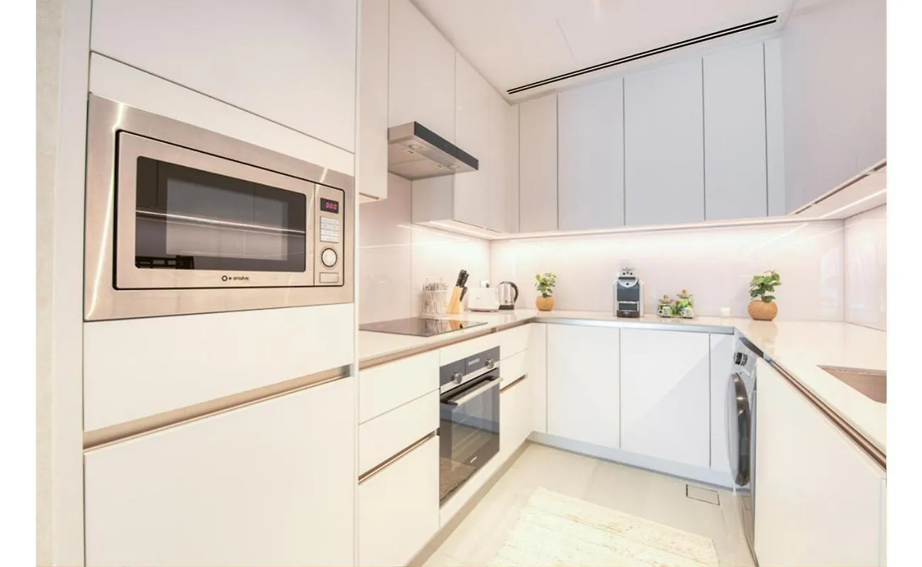 Apartment 1 Bedroom In Address Jbr With Marina View By Pk Holidays Dubai
