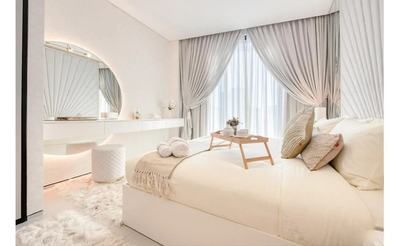 1 Bedroom In Address Jbr With Marina View By Pk Holidays Dubai